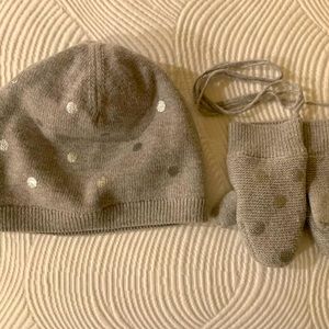Jacadi Baby Girl Hat and Mitten set Size ~18-24 months